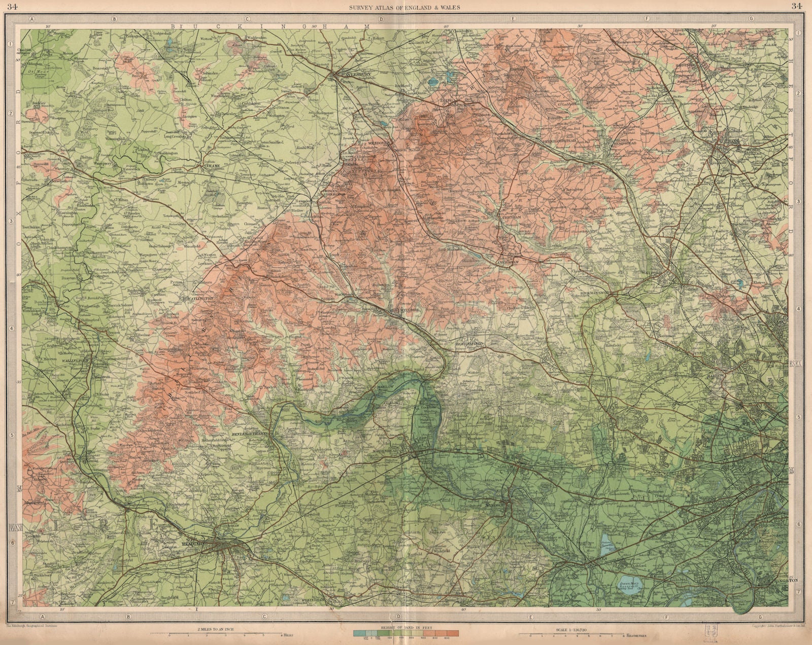 CHILTERNS & WEST LONDON. Aylesbury Reading Slough High Wycombe. LARGE 1939 map